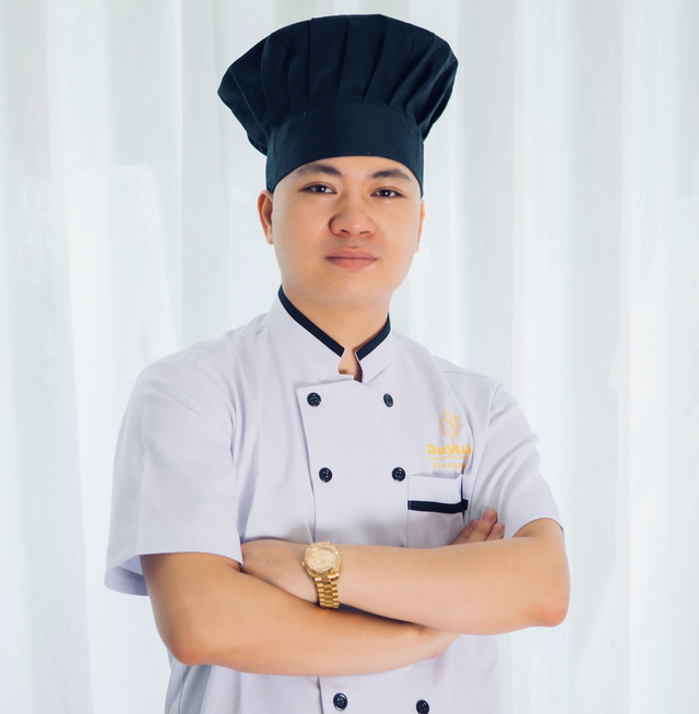 Từ phụ hồ trở thành ông chủ tiệm bánh với doanh thu hơn 200 triệu/tháng - Ảnh 1.
