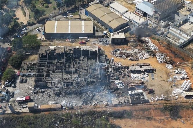 Brazil: Explosion at metallurgical plant, many people died