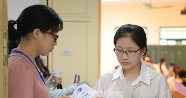 Nuevos puntos en el examen de evaluación de competencias de la Universidad Nacional de Educación de Hanoi