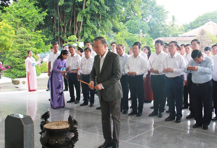 Lãnh đạo Petrovietnam tham gia đoàn công tác của Tổng Bí thư Tô Lâm thăm và làm việc tại tỉnh Đồng Tháp