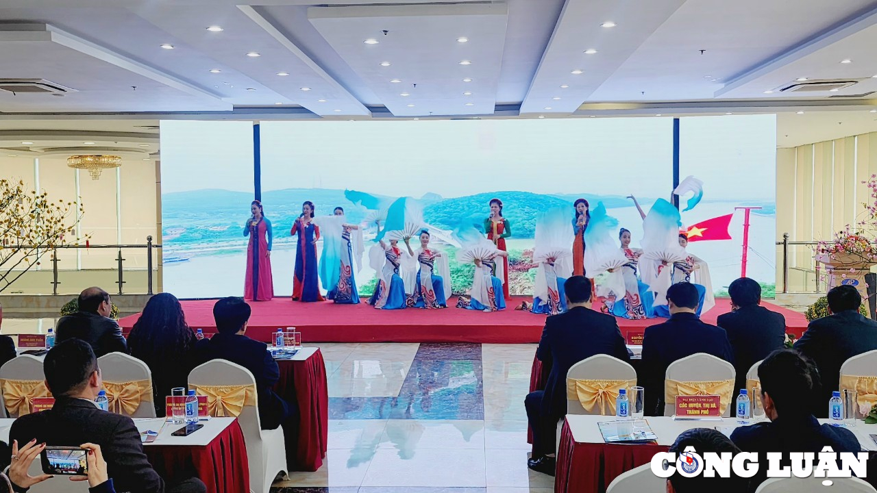 Annonce d'une série d'événements culturels, sportifs et touristiques en 2024 à Thanh Hoa, photo 1