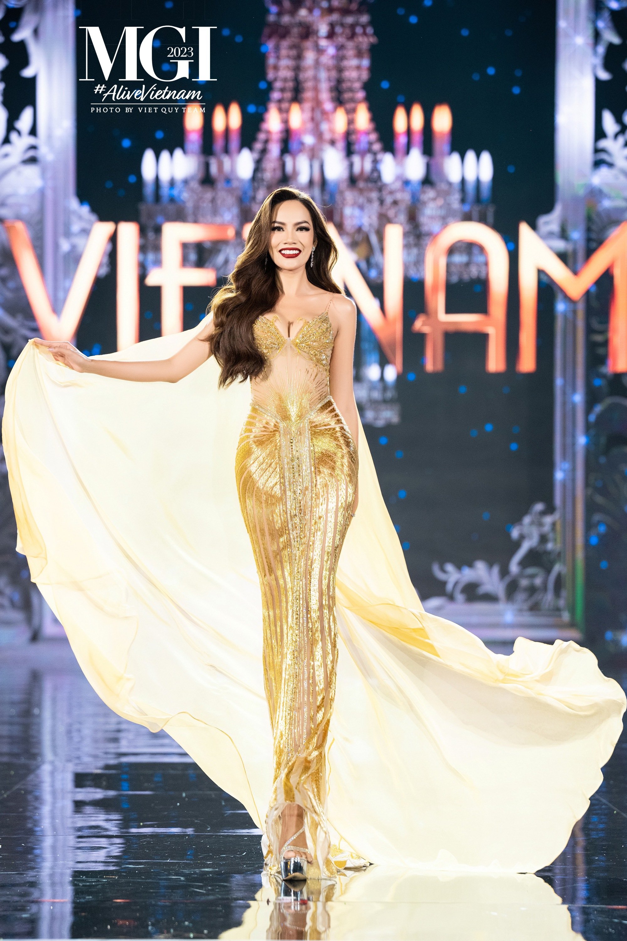 Thí sinh Miss Grand International 2023 "đốt cháy" sân khấu với đầm dạ hội và bikini  - Ảnh 20.