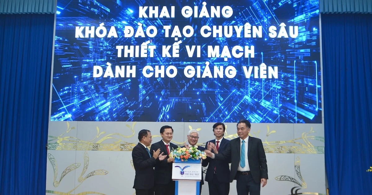 Đại học Thủ Dầu Một khai giảng khóa đào tạo chuyên sâu thiết kế vi mạch dành cho giảng viên