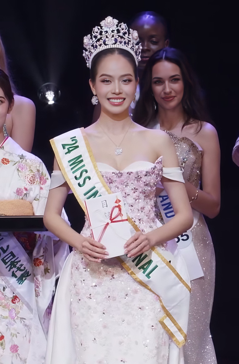 Hoa hậu Việt Nam duy nhất đăng quang Miss International 2024 có sự nghiệp đáng nể - Ảnh 8.