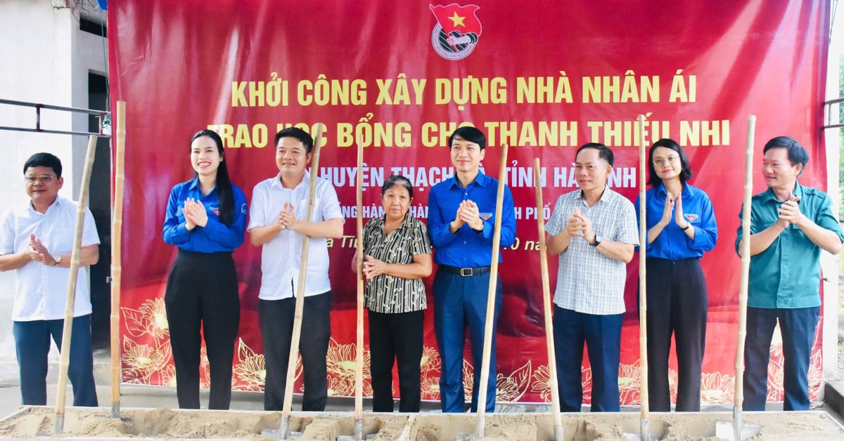 La Unión Central de Jóvenes construye casas de beneficencia y otorga becas a estudiantes en Ha Tinh