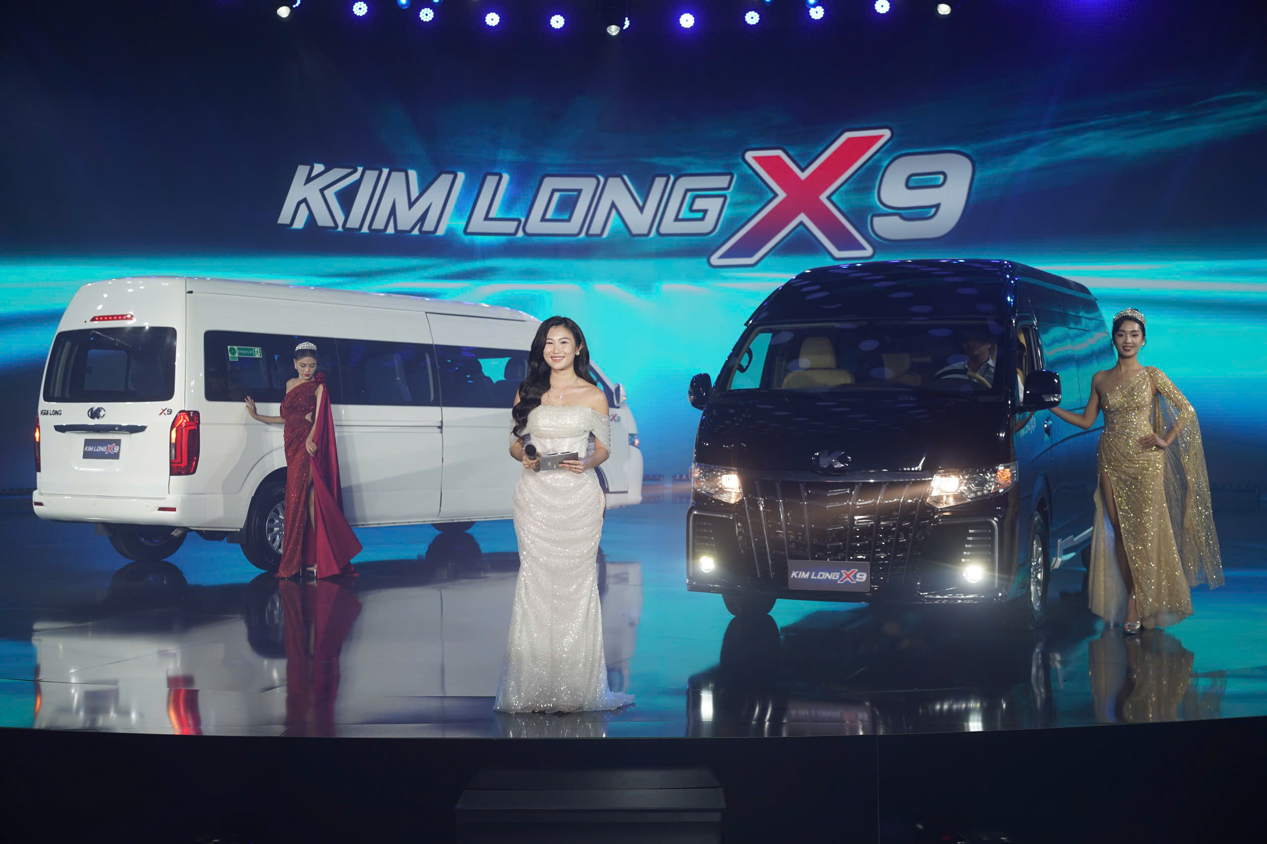 Xe minibus Kim Long X9 vừa ra mắt ở Huế có gì đặc biệt?- Ảnh 2.