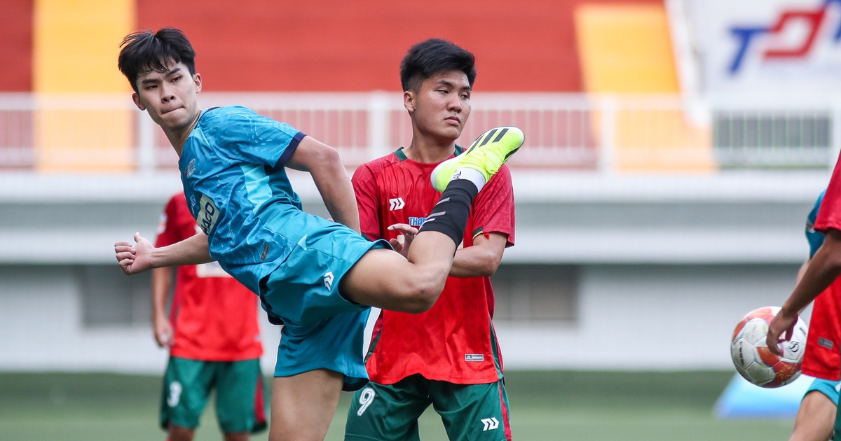 Avec des joueurs étrangers laotiens, la riche équipe de football de l'Université RMIT promet de créer des surprises.