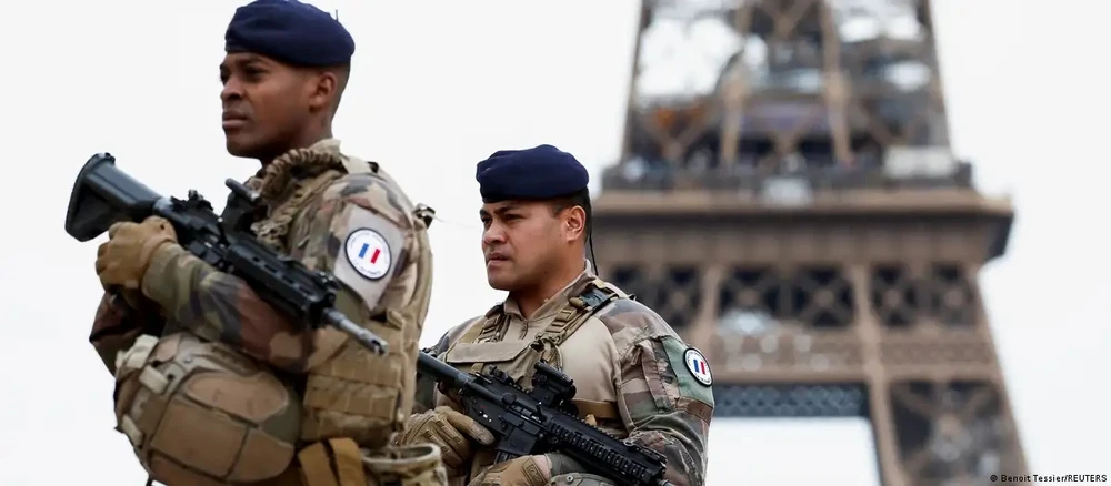 Las fuerzas de seguridad francesas han aumentado su vigilancia tras el ataque terrorista en Moscú, Rusia. Foto: Reuters