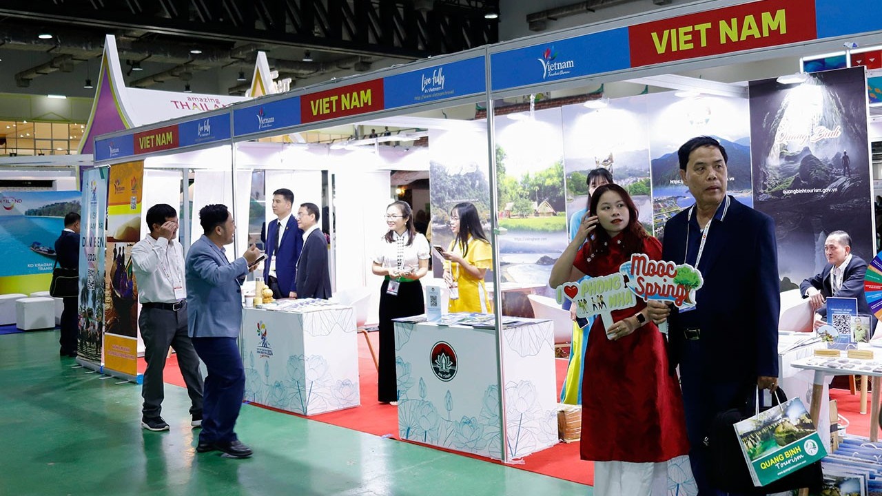 Quảng bá du lịch Việt Nam trong khu vực ASEAN và trên thế giới