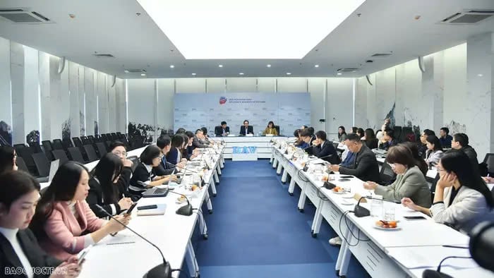 Innovación en el pensamiento y los métodos de trabajo en la comunicación externa sobre derechos humanos en Vietnam