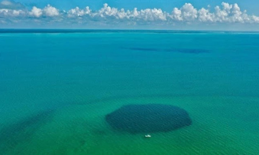 Das tiefste blaue Loch auf dem Planeten entdeckt