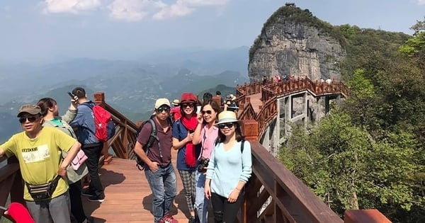 Tái khởi động tour du lịch Trung Quốc