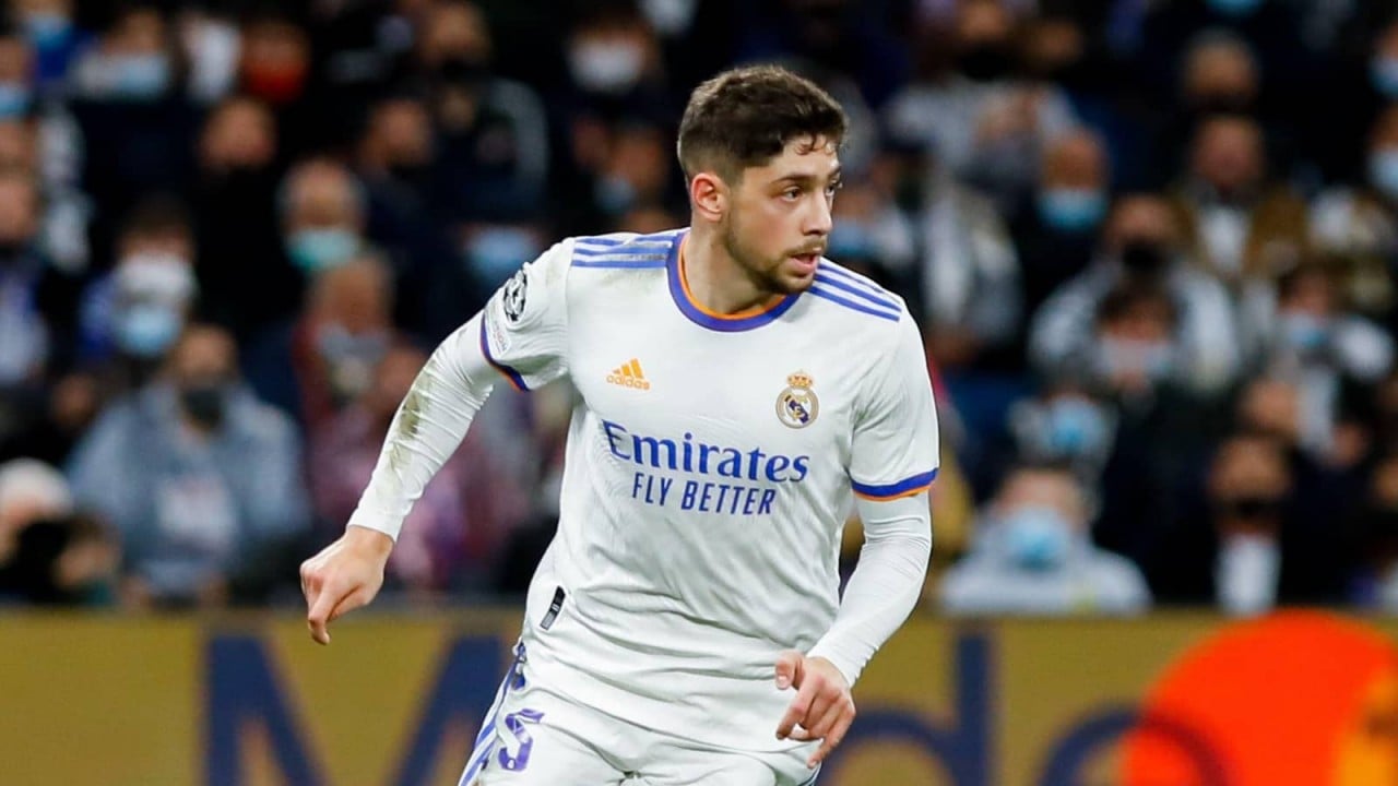 : PSG liên hệ Lucas Hernandez; Chelsea thảo luận Federico Valverde;