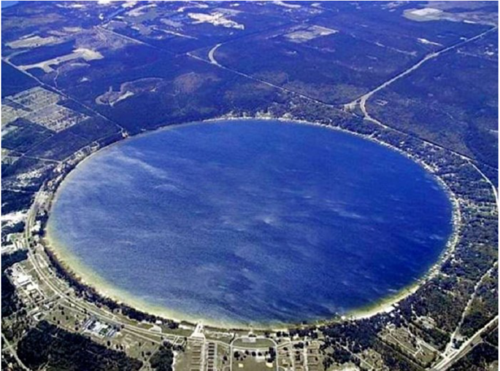 The lake known as the roundest in the world is named Kingsley in the US. (Photo: Dailymail)