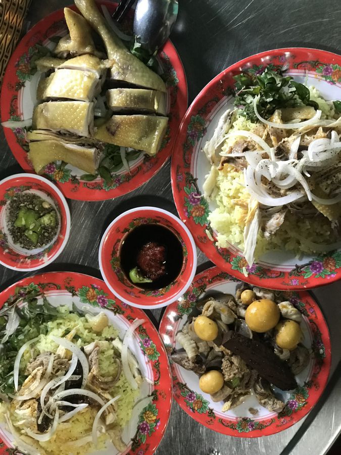 Món cơm gà.