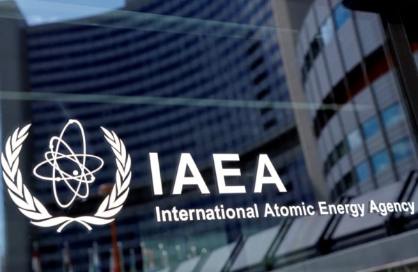 Bị IAEA ra nghị quyết "sửa lưng", Iran lấy hạt nhân ra dọa