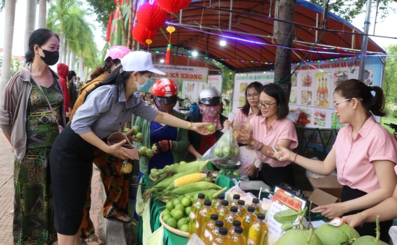 Gia Lai: Ngày hội Du lịch Kbang định vị thương hiệu trong lòng du khách - Ảnh 1.