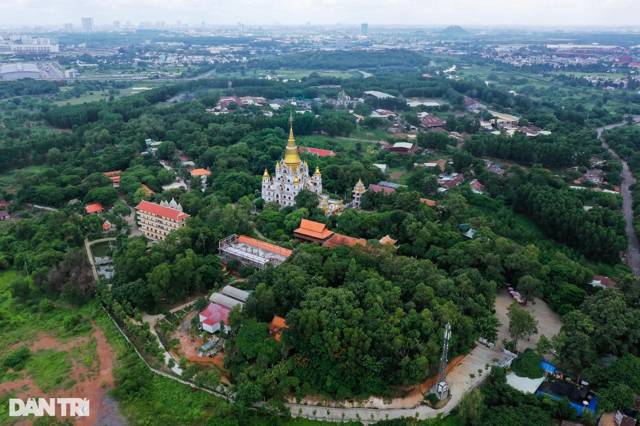 Cận cảnh ngôi chùa từng được xếp vào hàng đẹp nhất thế giới - 10