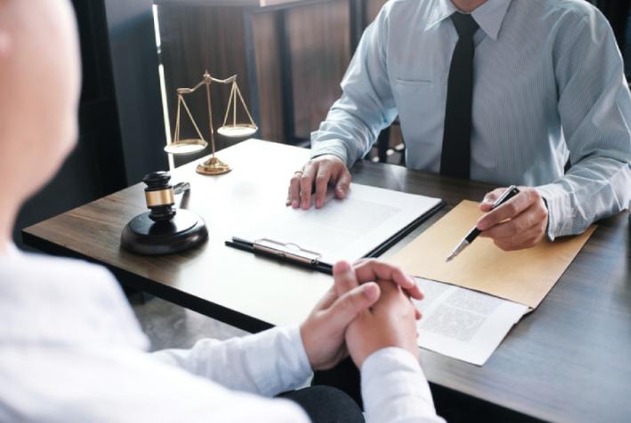 Propose and expand at least two effective legal support models for businesses, image 1