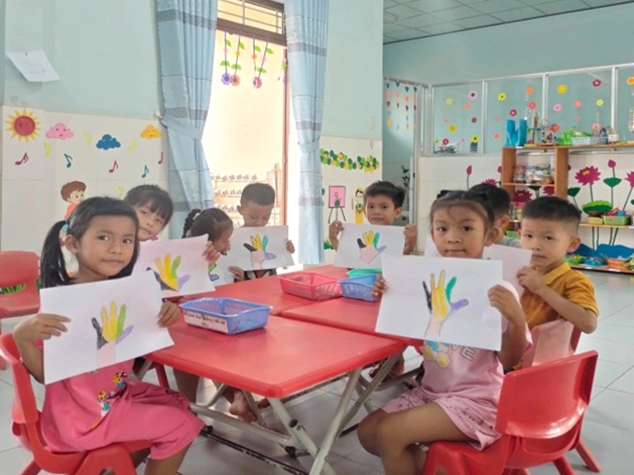 Khánh Hòa: Tăng cường tiếng Việt cho trẻ mầm non và học sinh tiểu học dân tộc thiểu số- Ảnh 1.