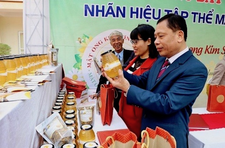 Kim Son honey is recognized as a 4-star OCOP product.