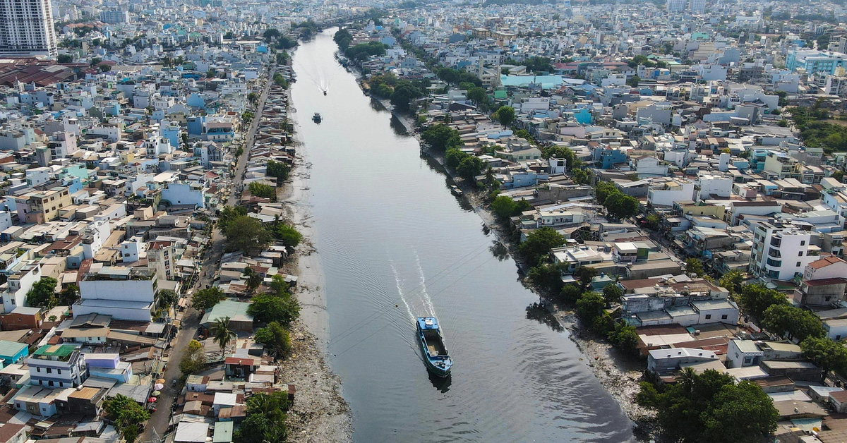 4つの法律を改正し、地方への地方分権を強化してプロジェクト建設を加速する提案