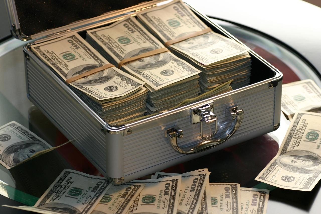 Đồng USD một lần nữa lại là 