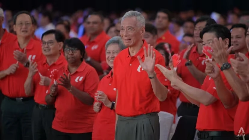 El primer ministro Lee Hsien Loong pronuncia su discurso final en las celebraciones del Día Internacional de los Trabajadores.