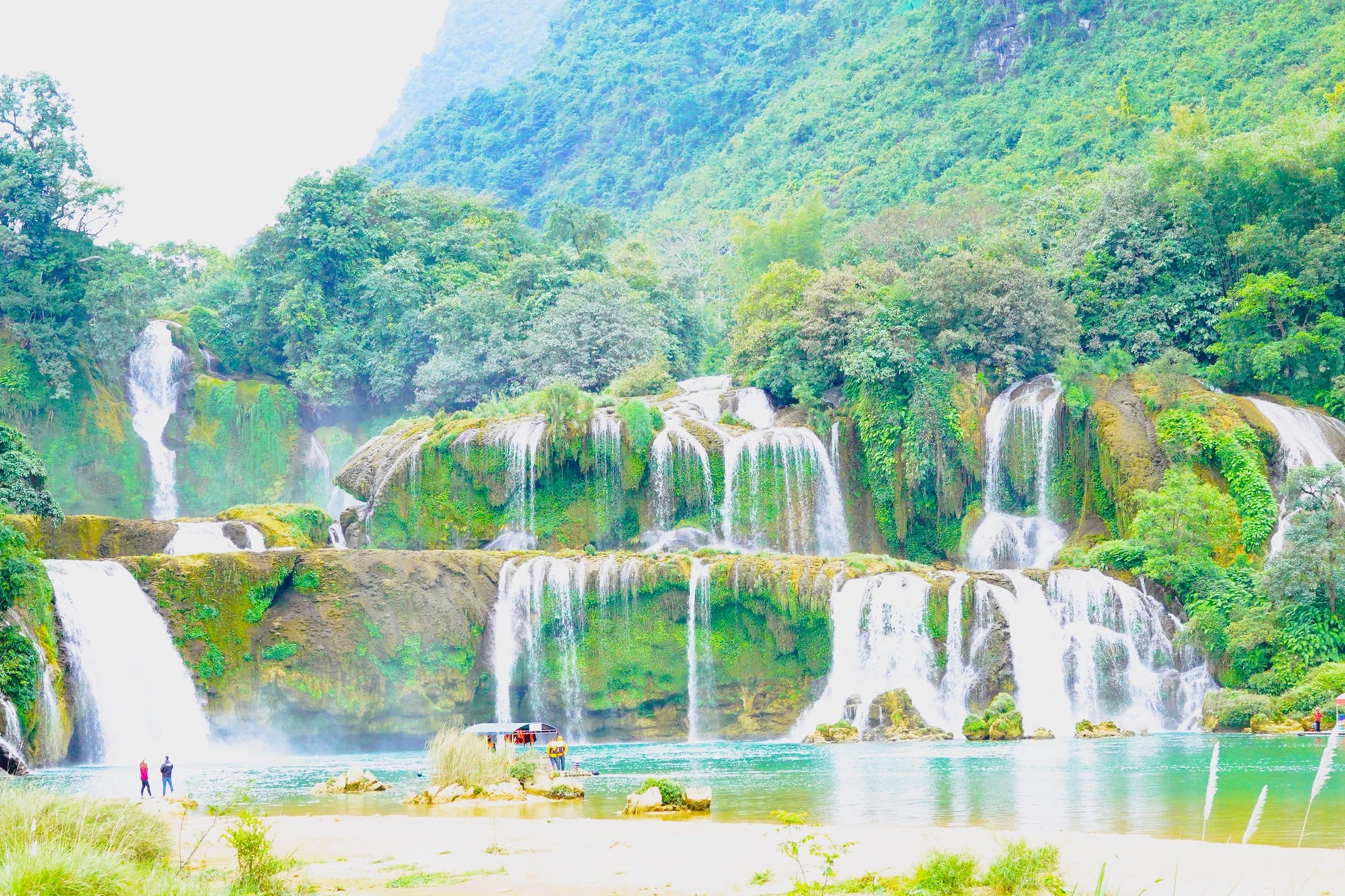 Una cascada vietnamita está considerada entre las más bellas del mundo.