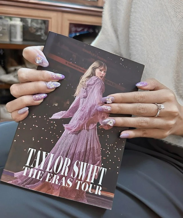 Chi chục triệu đồng đi xem Taylor Swift biểu diễn- Ảnh 5.