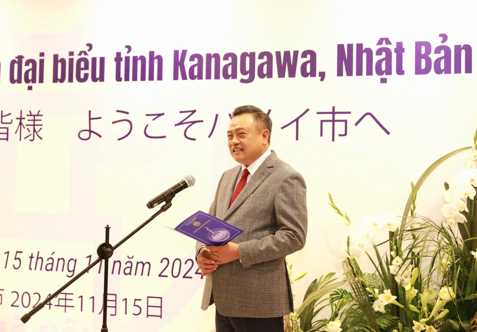 ハノイ人民委員会のトラン・シー・タン委員長が神奈川県代表団の歓迎式典で演説した。