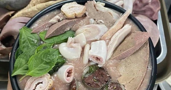 Berühmte köstliche Schweinedarm-Restaurants im Bezirk Tay Ho