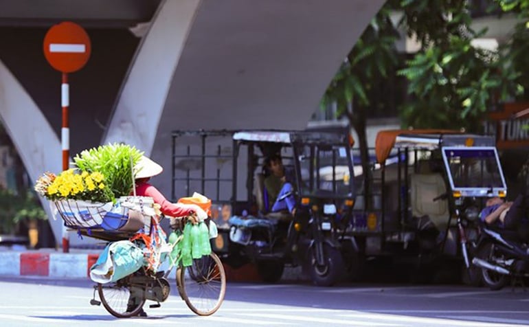 Phu Yen Online - Heat wave continues in the North and Central regions, highest temperature 37 degrees Celsius