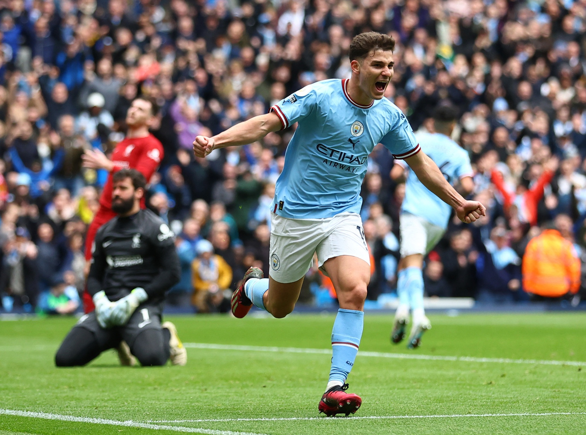Ngược dòng mãn nhãn, Man City đại phá Liverpool 4-1 tại Etihad - Ảnh 4.