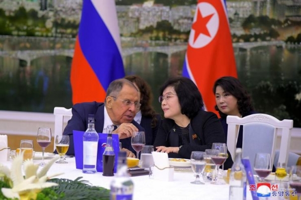 El ministro de Asuntos Exteriores de Corea del Norte visita Rusia; EE. UU. se muestra cauteloso