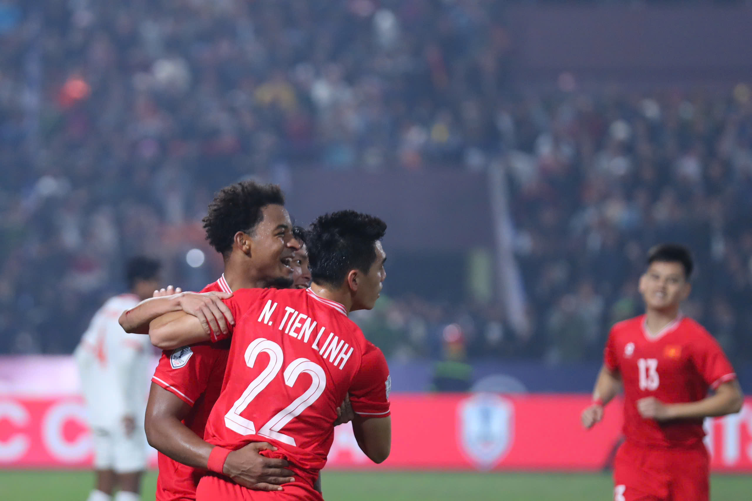 Xuân Son quá tuyệt vời, Việt Nam còn đợi khi nào mới lại vô địch AFF Cup nữa đây- Ảnh 3.