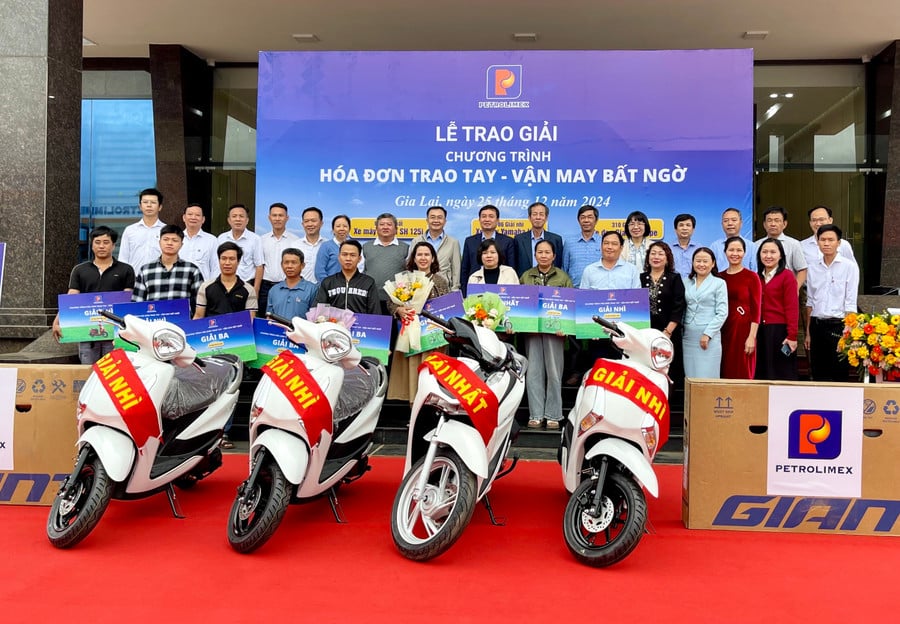 Gia Lai: Trao thưởng chương trình khuyến mại “Hóa đơn trao tay-Vận may bất ngờ”