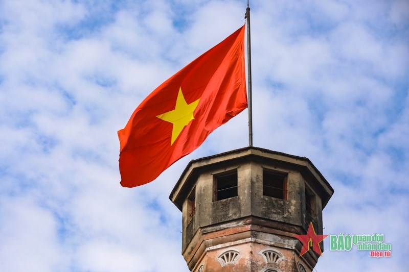 Flagpole over 200 years old in the capital: The sacred symbol of Hanoi