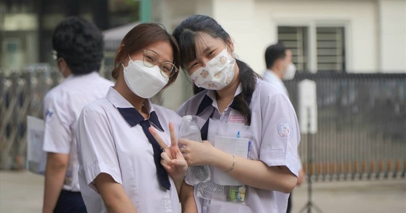 Les meilleures écoles avec des scores de référence très bas, 14 points peuvent encore passer