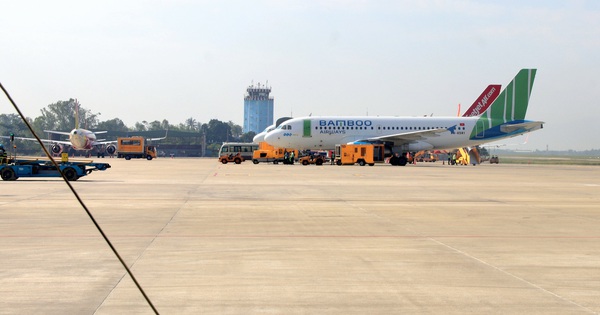 Which projects will be implemented at Da Nang International Airport in 2025?