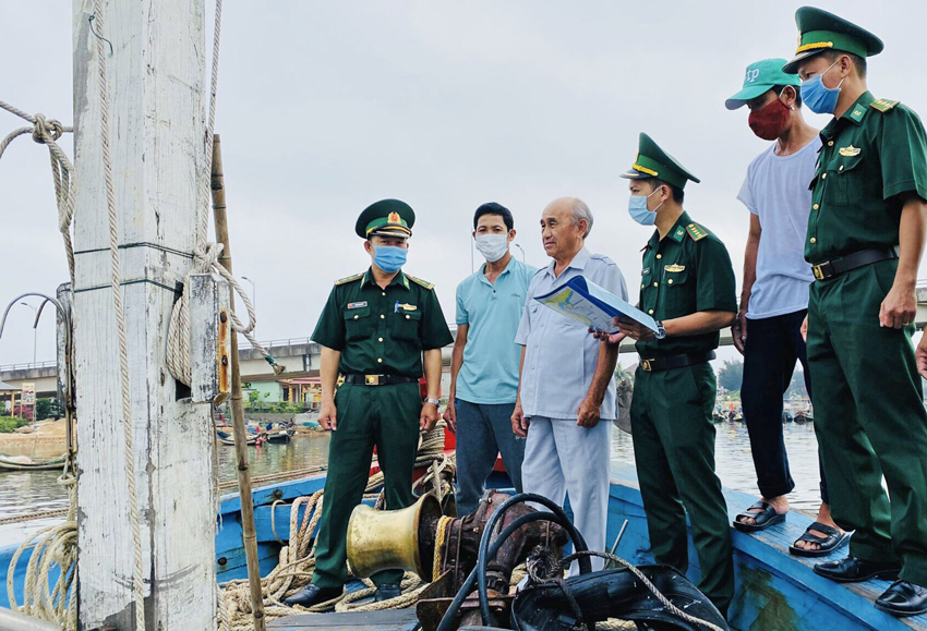 Những quy định của luật pháp quốc tế và nỗ lực của Việt Nam trong việc gỡ thẻ vàng IUU