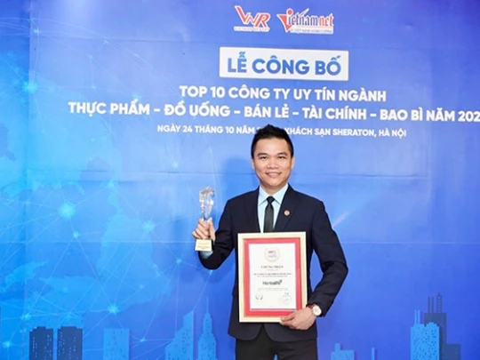 Herbalife Vietnam honored in Top 10 prestigious food companies