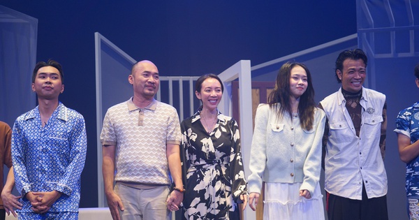 Thu Trang y Tien Luat interpretan a unos padres "malvados" en la obra "Obsesión"