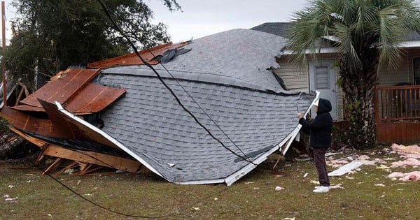 America buckles under extreme weather