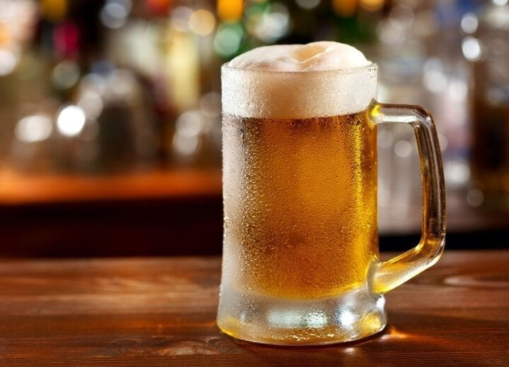 一杯のビールを飲んでアルコール度数が0になるまでにどれくらい時間がかかりますか？ （図）