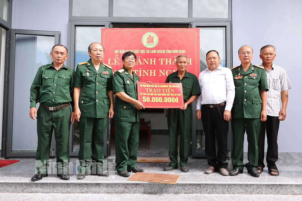 Inauguration d'une maison de gratitude pour les victimes de l'agent orange/dioxine