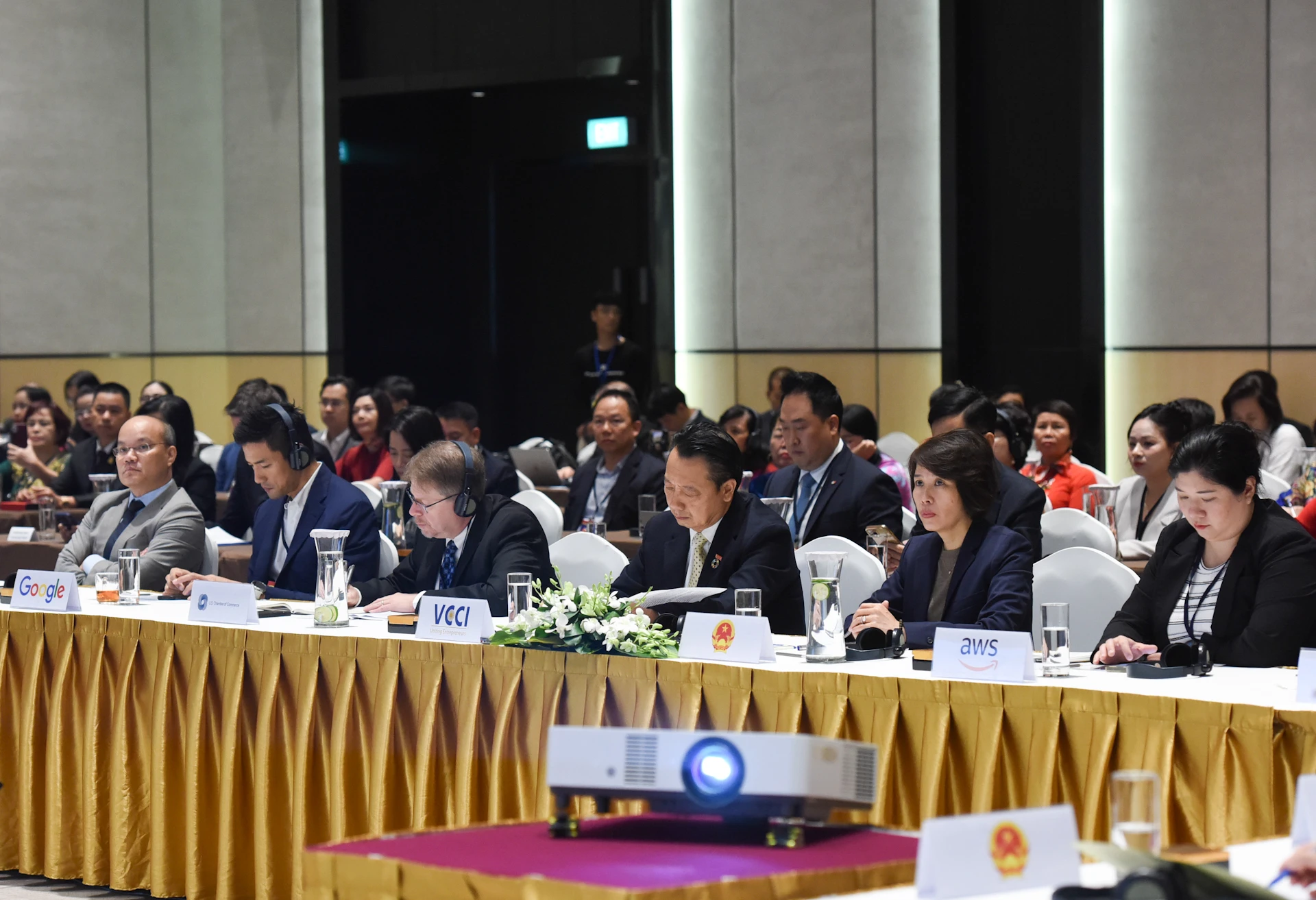 [Foto] Premierminister Pham Minh Chinh nimmt am Vietnam-US-Wirtschaftsgipfel 2024 teil. Foto 4