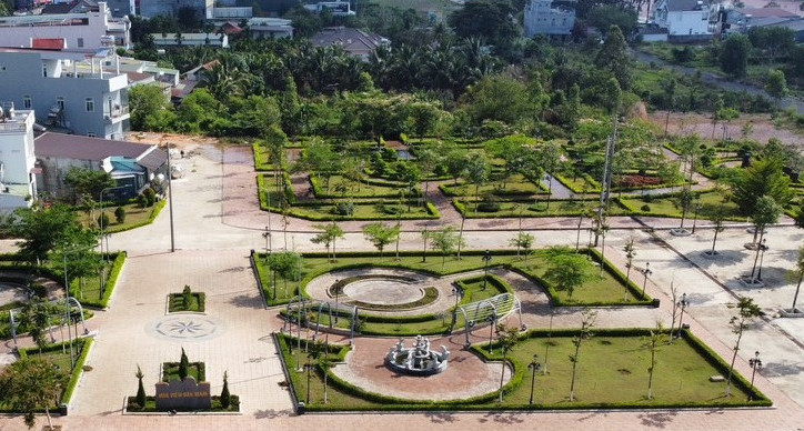 التحقيق في شركة Cong Minh Green Tree؛ "ملك الأنفاق" يحول الأموال لبناء طريق سريع بطول 400 كيلومتر