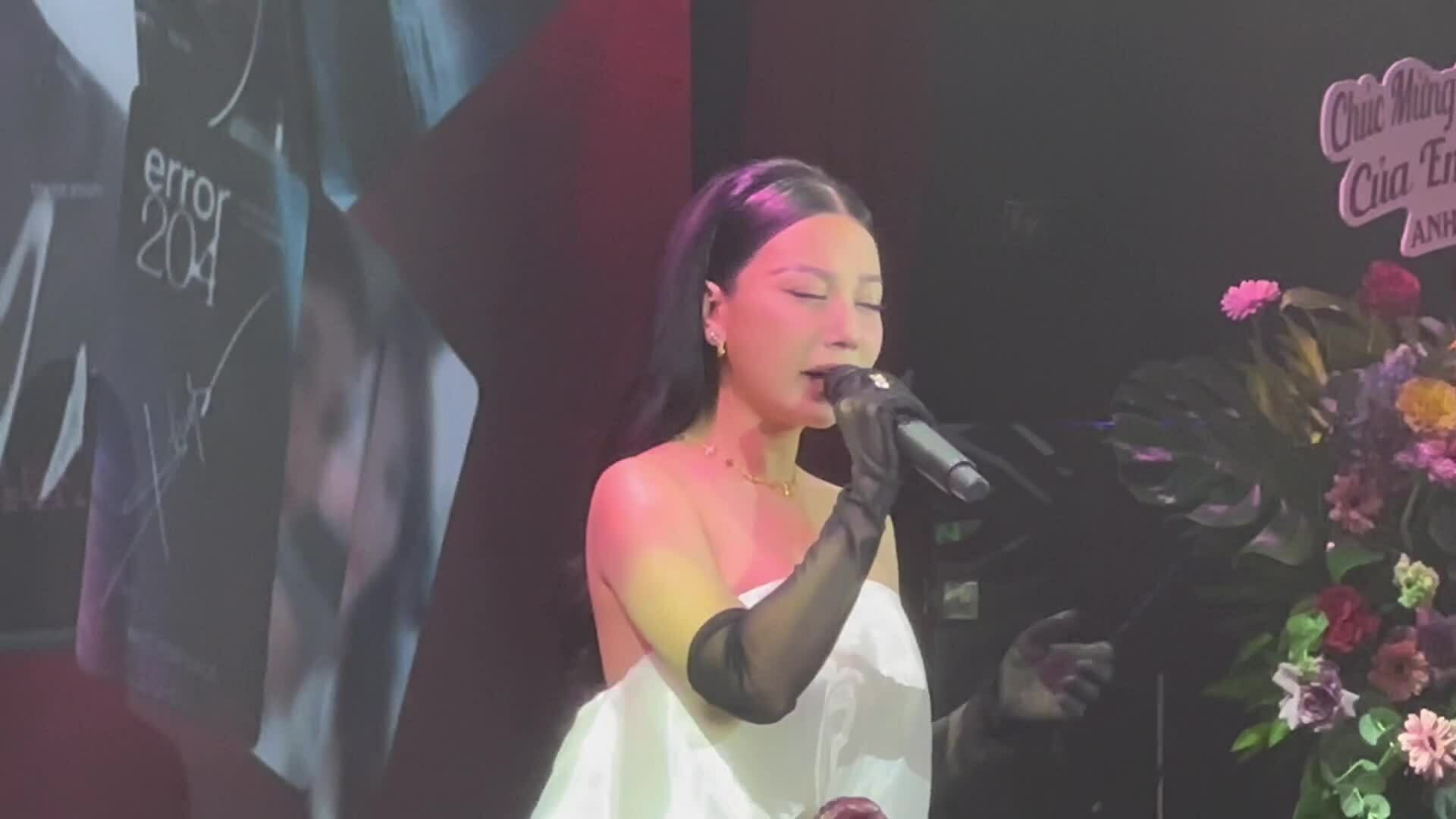 Singer Phuong Vu sings 