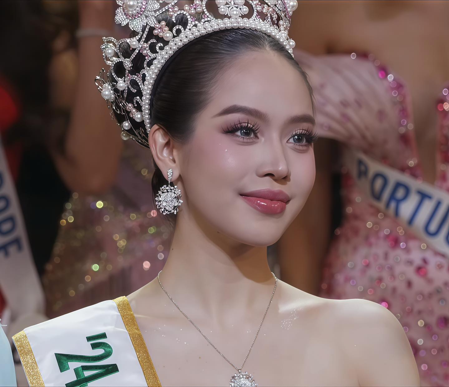 Miss International 2024 Huỳnh Thị Thanh Thủy lột xác đẹp đầy mê hoặc, có bí kíp giữ dáng khó ngờ - Ảnh 24.